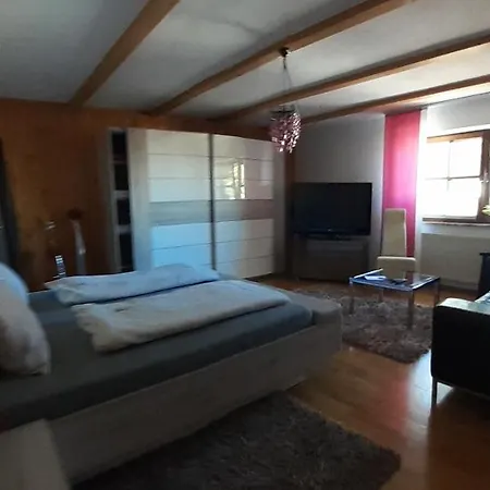 Top Apartment Apartment